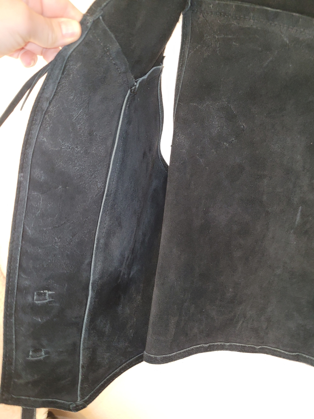 Vintage Steer Brand Black Suede Leather Fringe Western Vest USA XL - Picture 7 of 10